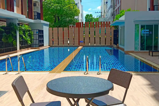 Leeya Apartments UdonThani 1 bedroom Apartments in UdonThani for Rent per day  Min 5 days   7999 per day if less than 1 week.  0868 592 986