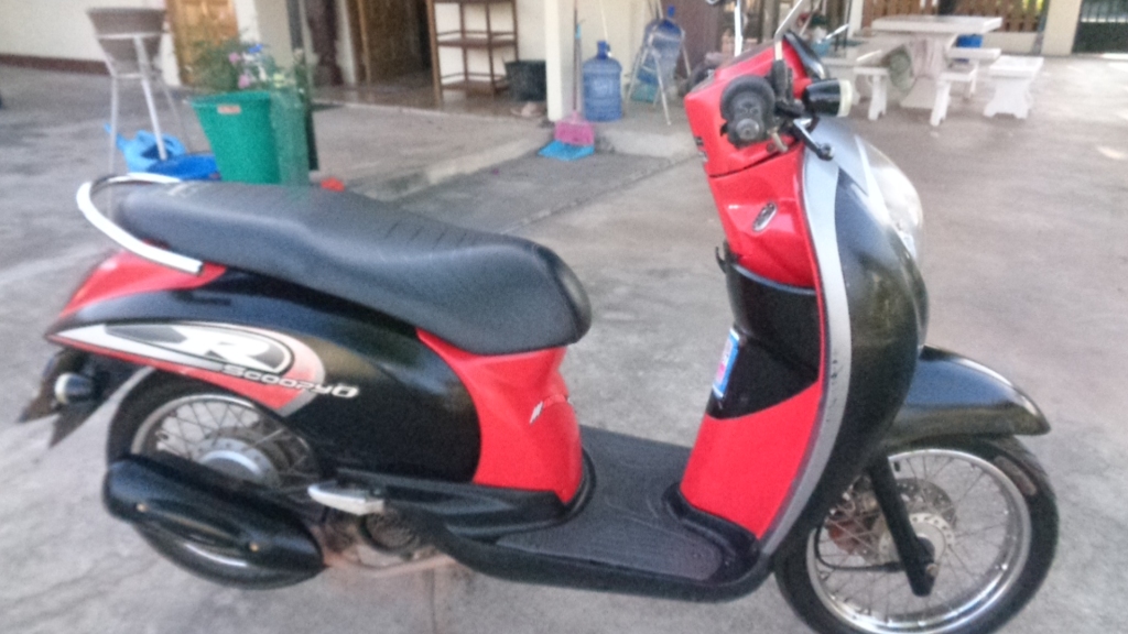 Honda scooby Motor  bike Rental in UdonThani